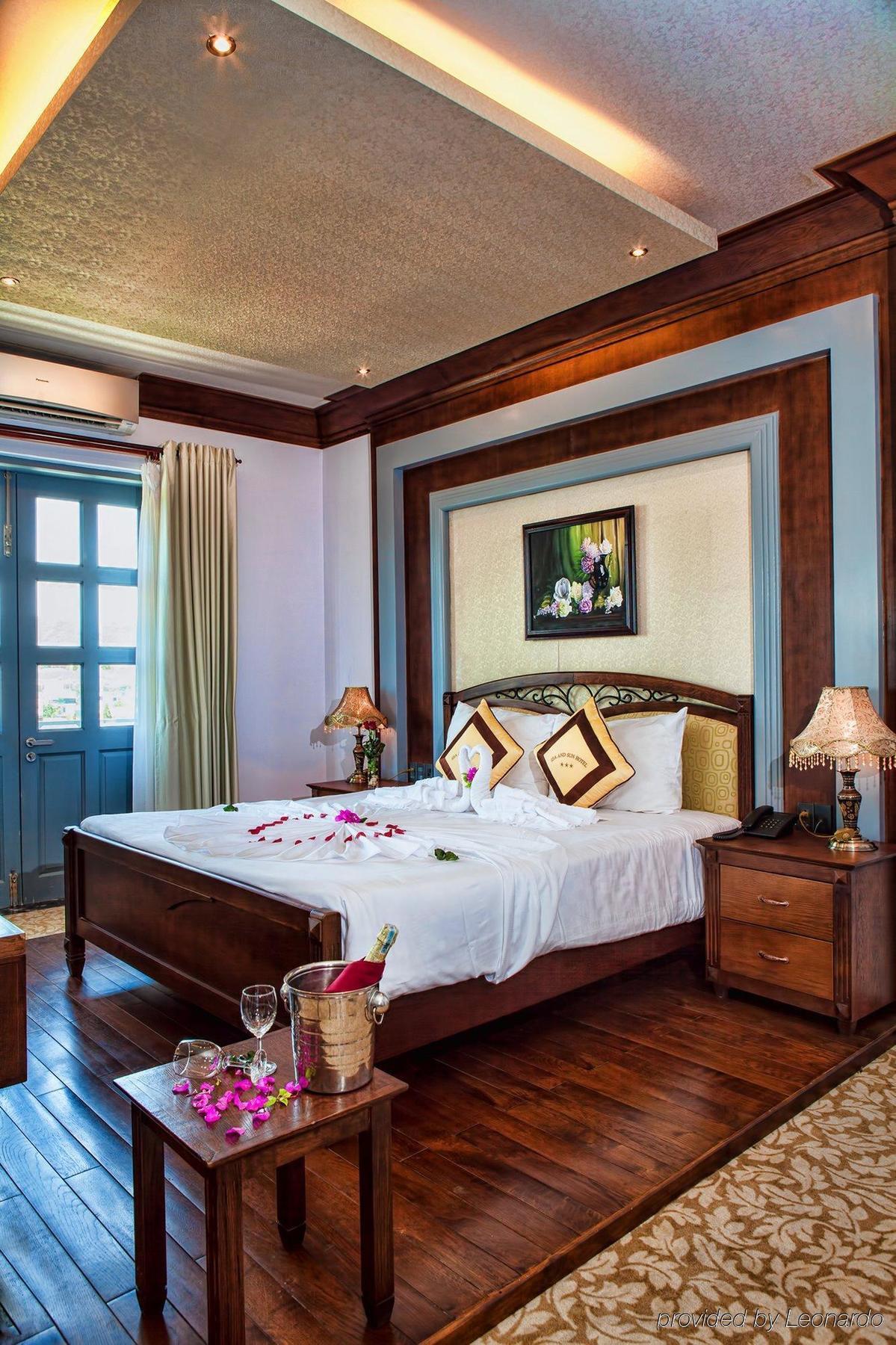 The Sun Hotel Nha Trang Esterno foto