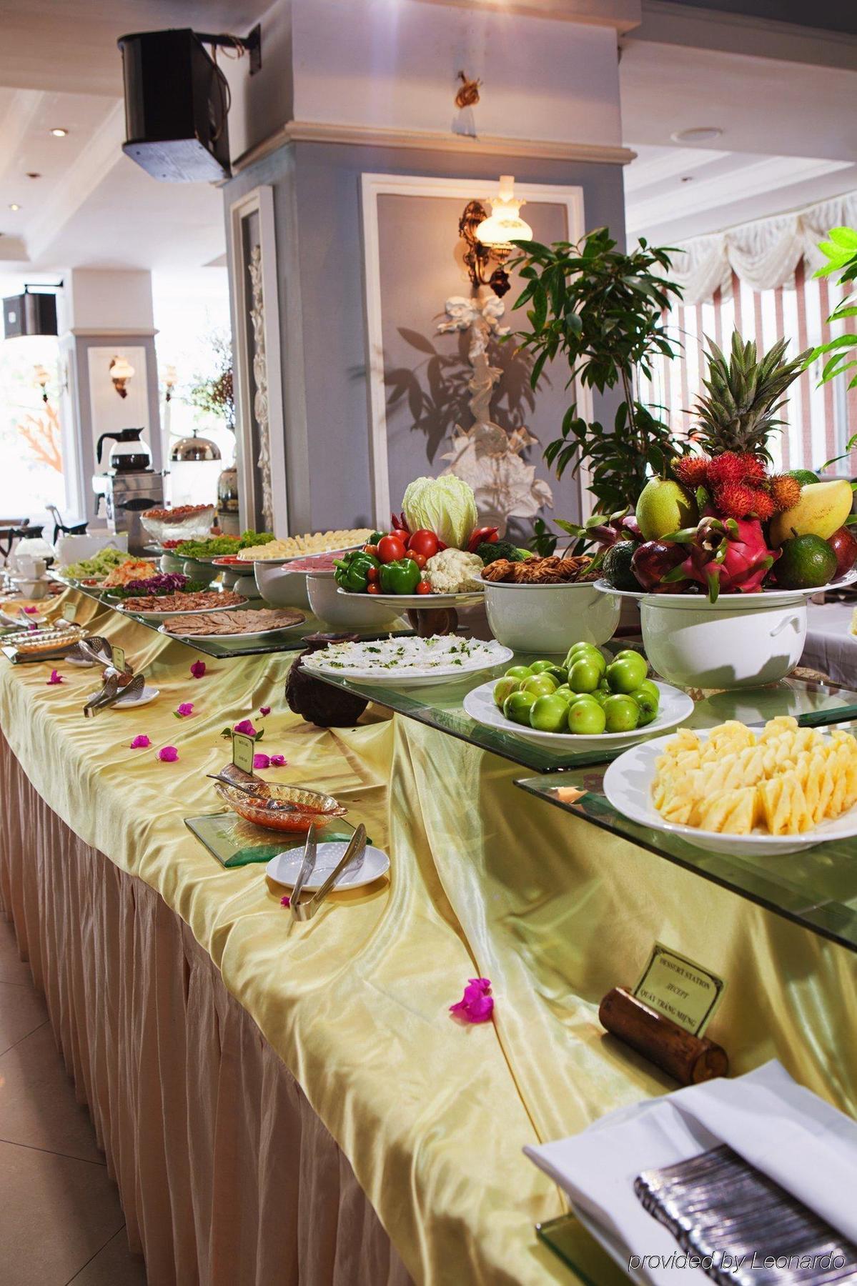 The Sun Hotel Nha Trang Esterno foto