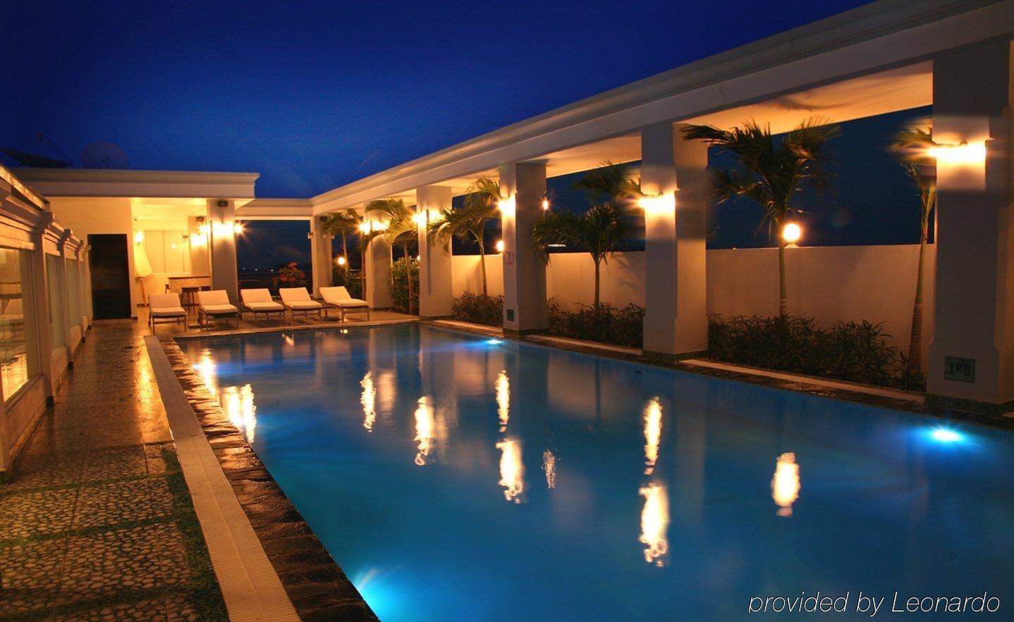The Sun Hotel Nha Trang Esterno foto